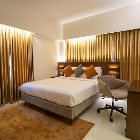 Jatra Flagship Khulna City Centre المظهر الخارجي الصورة