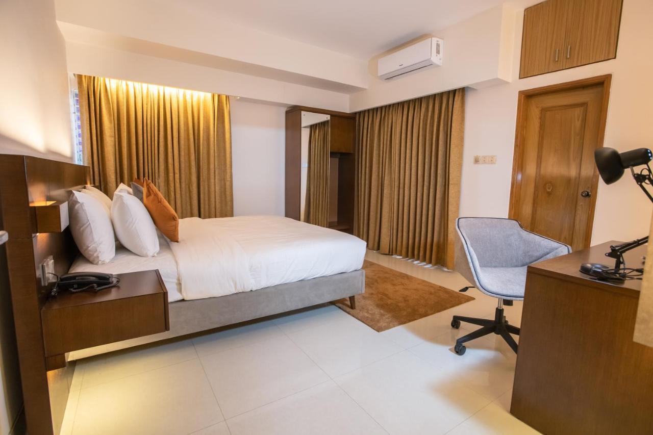 Jatra Flagship Khulna City Centre المظهر الخارجي الصورة